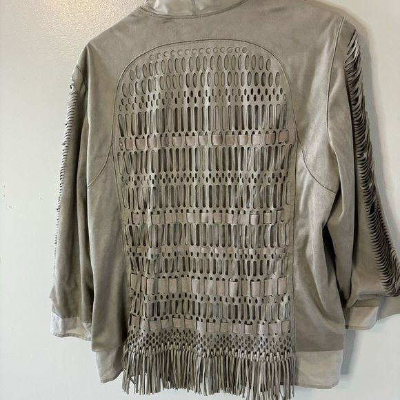 Chico’s Brown Tan Faux Suede Open Front Fringe Jacket Boho Western Sz 2 L… - Picture 7 of 8